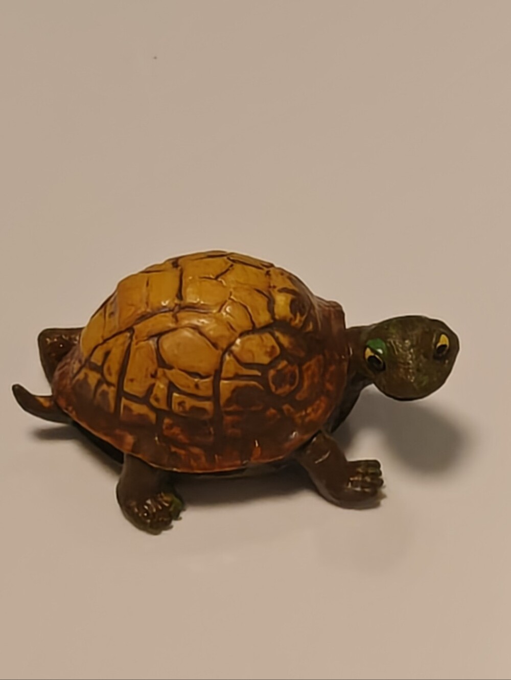 Rare Turtle from the vintage 2010 Hannah Barbera Yogi Bear Deluxe Figure Set EUC